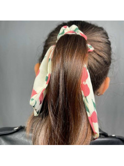 Chouchou Avec Un Foulard Pour Les Cheveux Aux Motifs De Tulipes Rose
