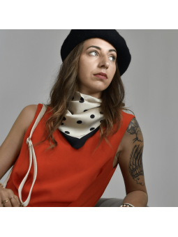 Foulard Carré De 65 cm Blanc cassé à Pois et Aux Contours Noir