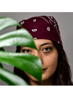 Bandana 55 cm Violet Prune Intense Au Motif Paisley Original