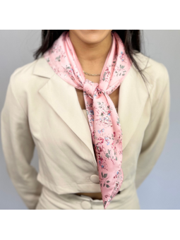 Foulard Carré 70 cm Rose Claire Aux Délicates Fleurs De Cerisier