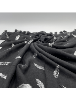 Écharpe 180 cm Noir Intense à Pompons Et Plumes Argentées