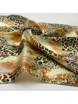 Petit Foulard Carré Au Motif Léopard Ocre Dorée 50cm Soyeux Et Brillant