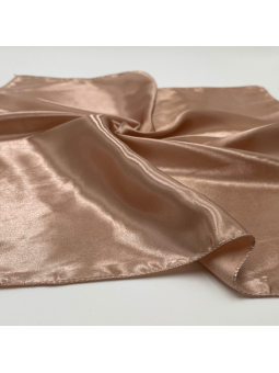 Petit Foulard Carré Monochrome Rose Gold De 50 cm Satiné Et Brillant