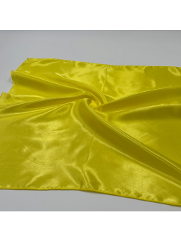 Petit Foulard Carré Monochrome Jaune Poussin De 50 cm Satiné Et Brillant