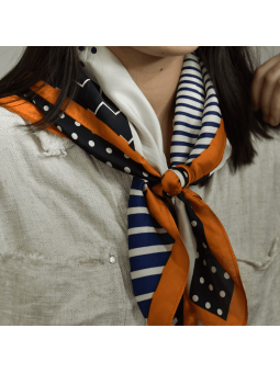 Foulard Carré 70 cm Orange, Noir Et Bleu Aux Motifs Géométriques Abstrait