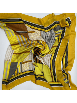 Écharpe 180 cm Jaune Ambré Aux Motifs Symétriques