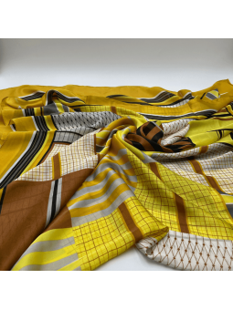 Écharpe 180 cm Jaune Ambré Aux Motifs Symétriques